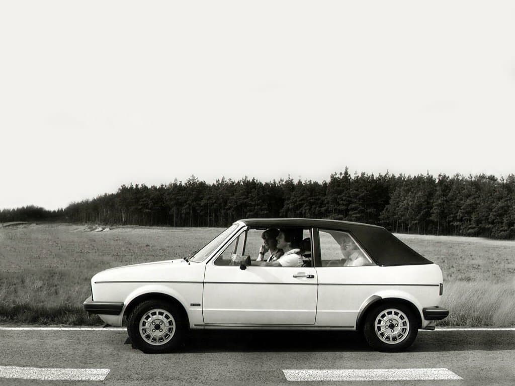 Volkswagen Golf I — Yandan