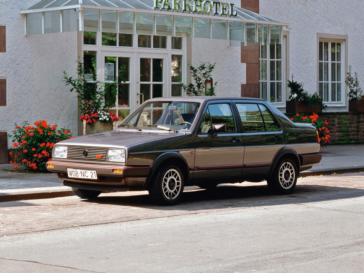 Volkswagen Jetta II — Yandan