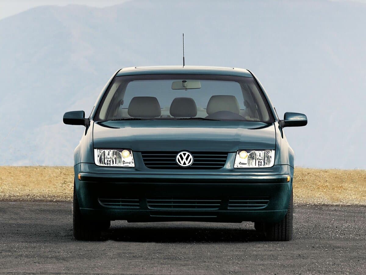 Volkswagen Jetta IV — Öndən