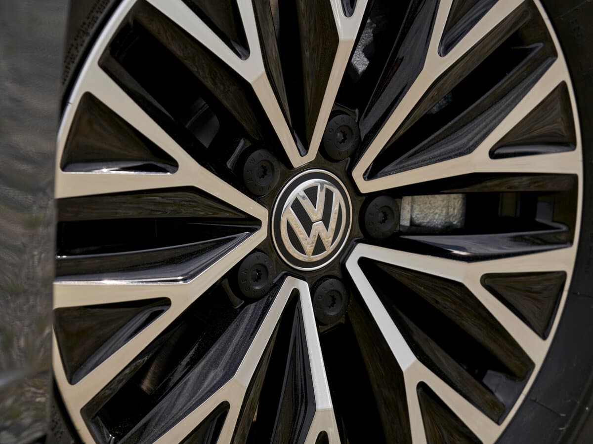 Volkswagen Jetta VII — Təkər