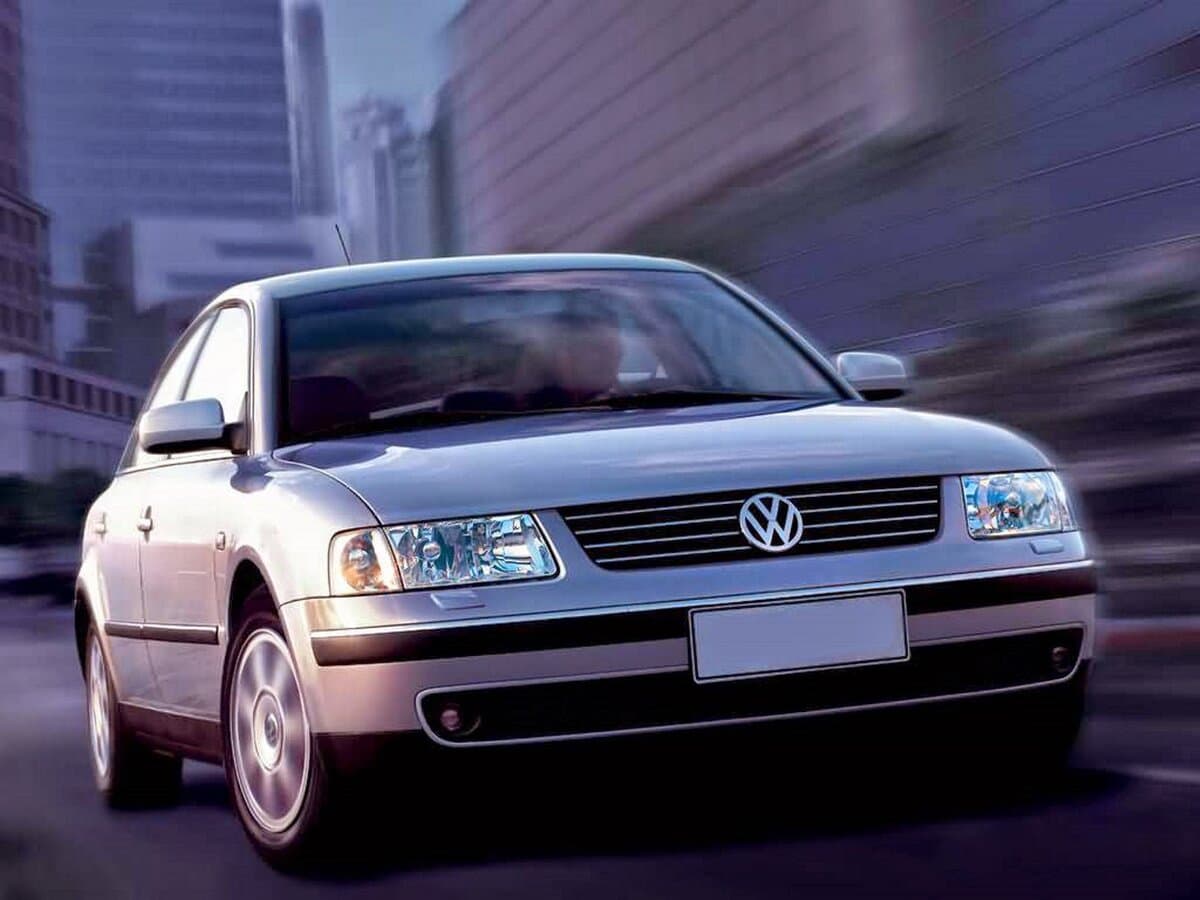 Volkswagen Passat B5 — Öndən