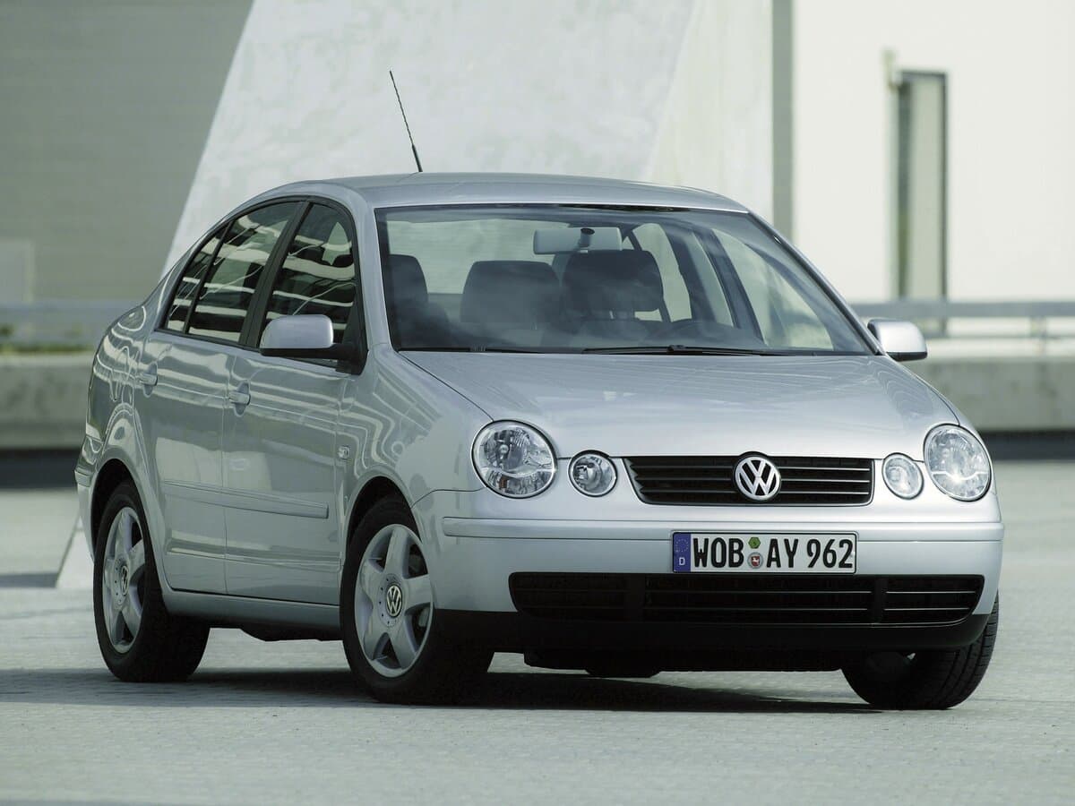 Volkswagen Polo IV — Öndən