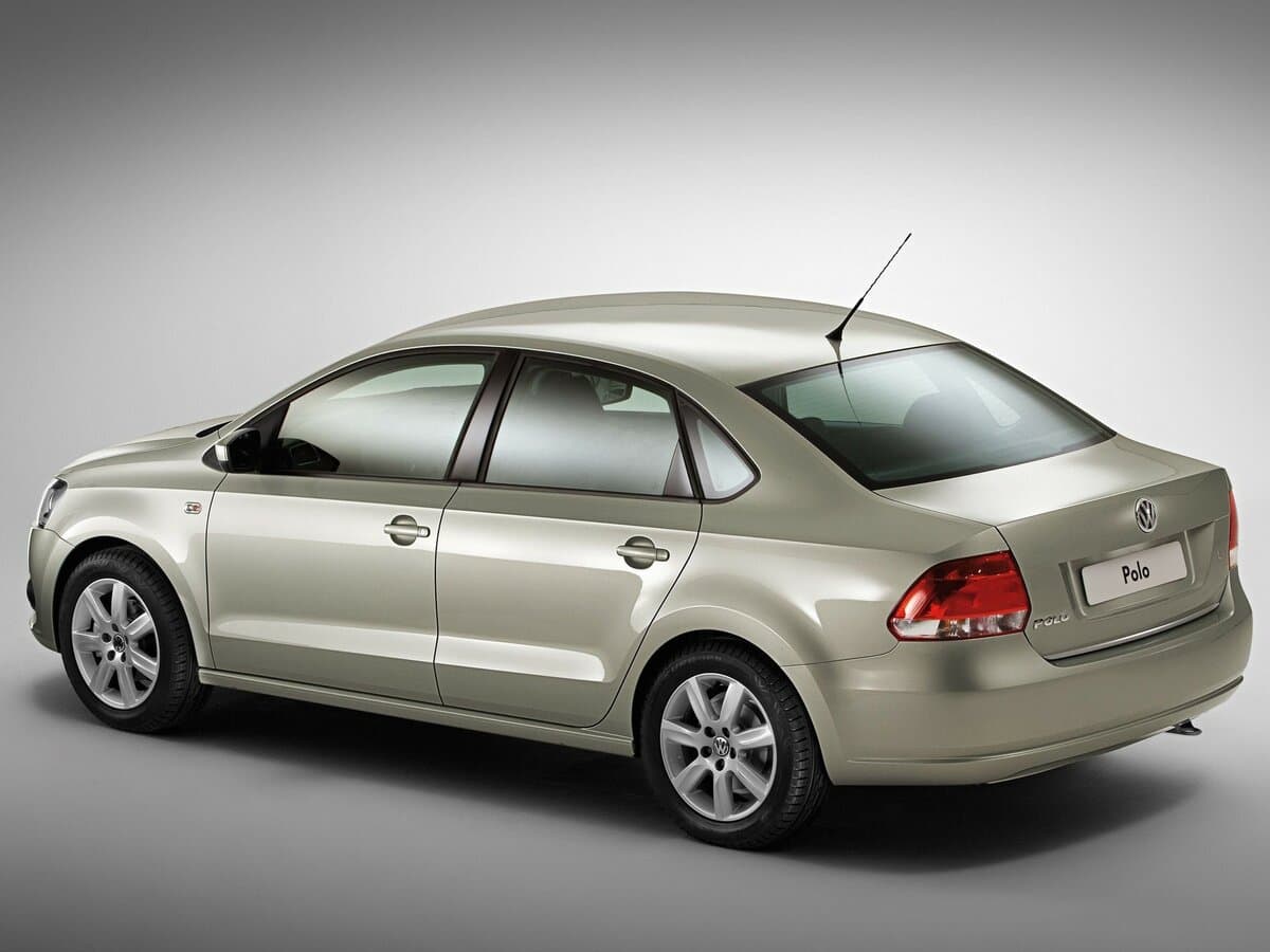 Volkswagen Polo V — 3/4 arxadan