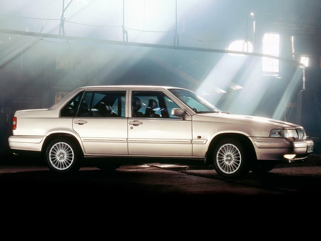Volvo 960 I Restayling — Yandan