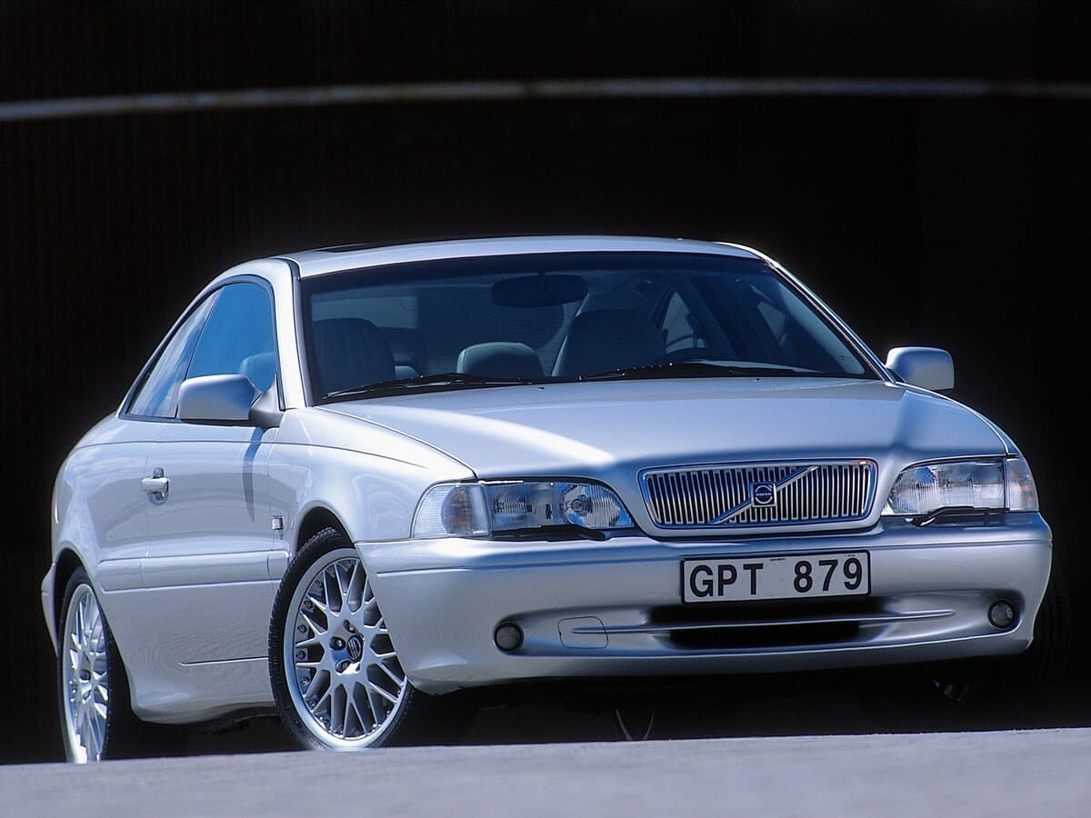 Volvo C70 I — Öndən