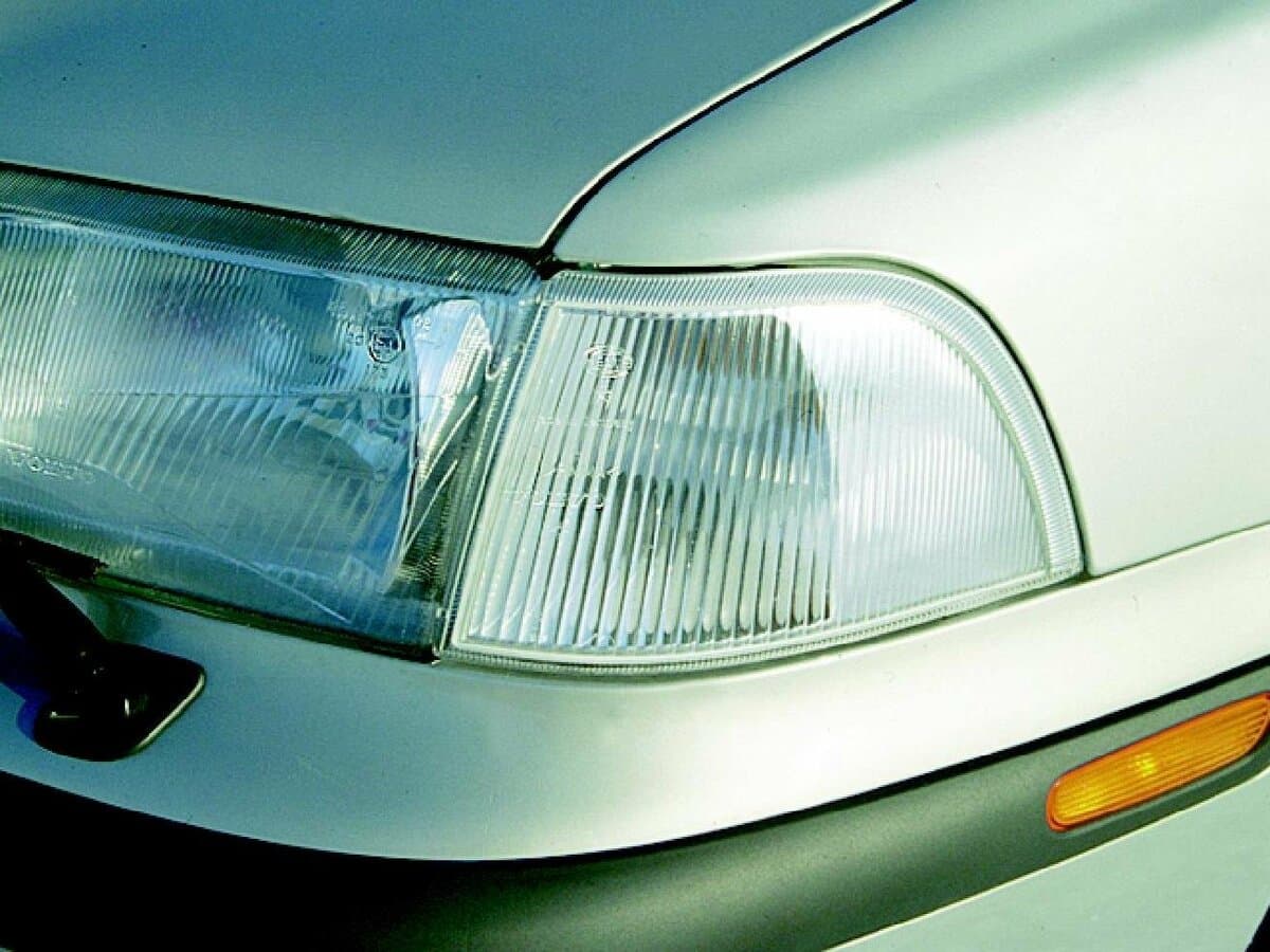 Volvo S40 I — Fara