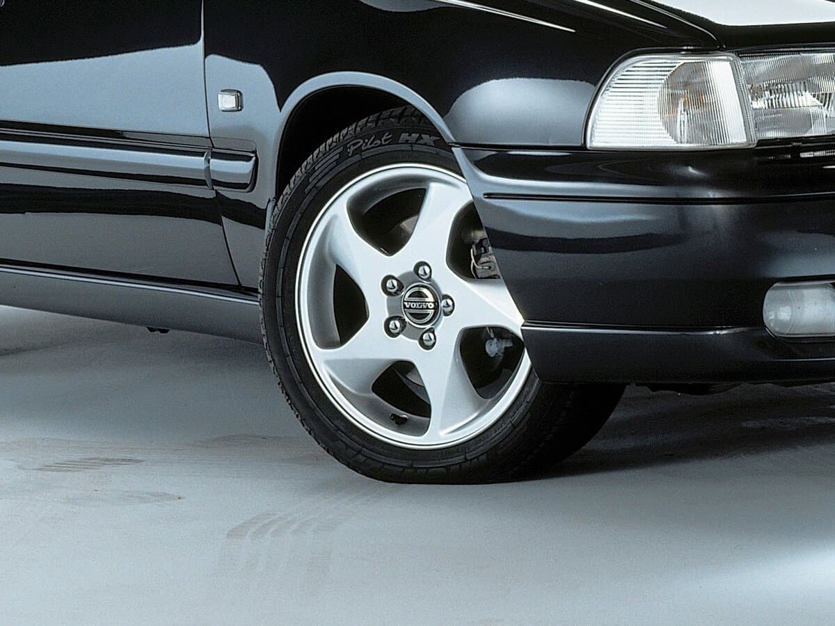 Volvo V70 I — Təkər