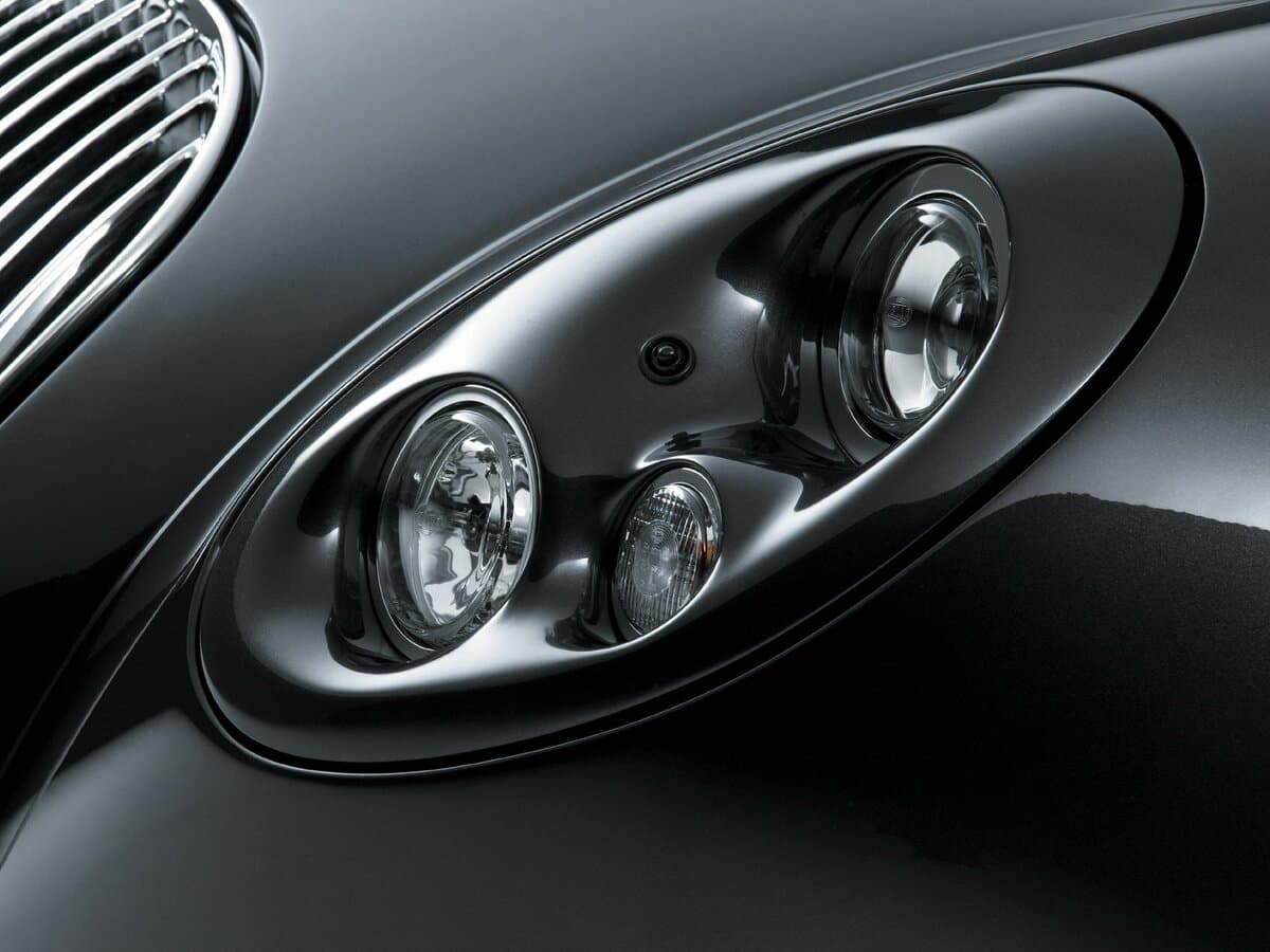 Wiesmann GT I (MF4) — Fara