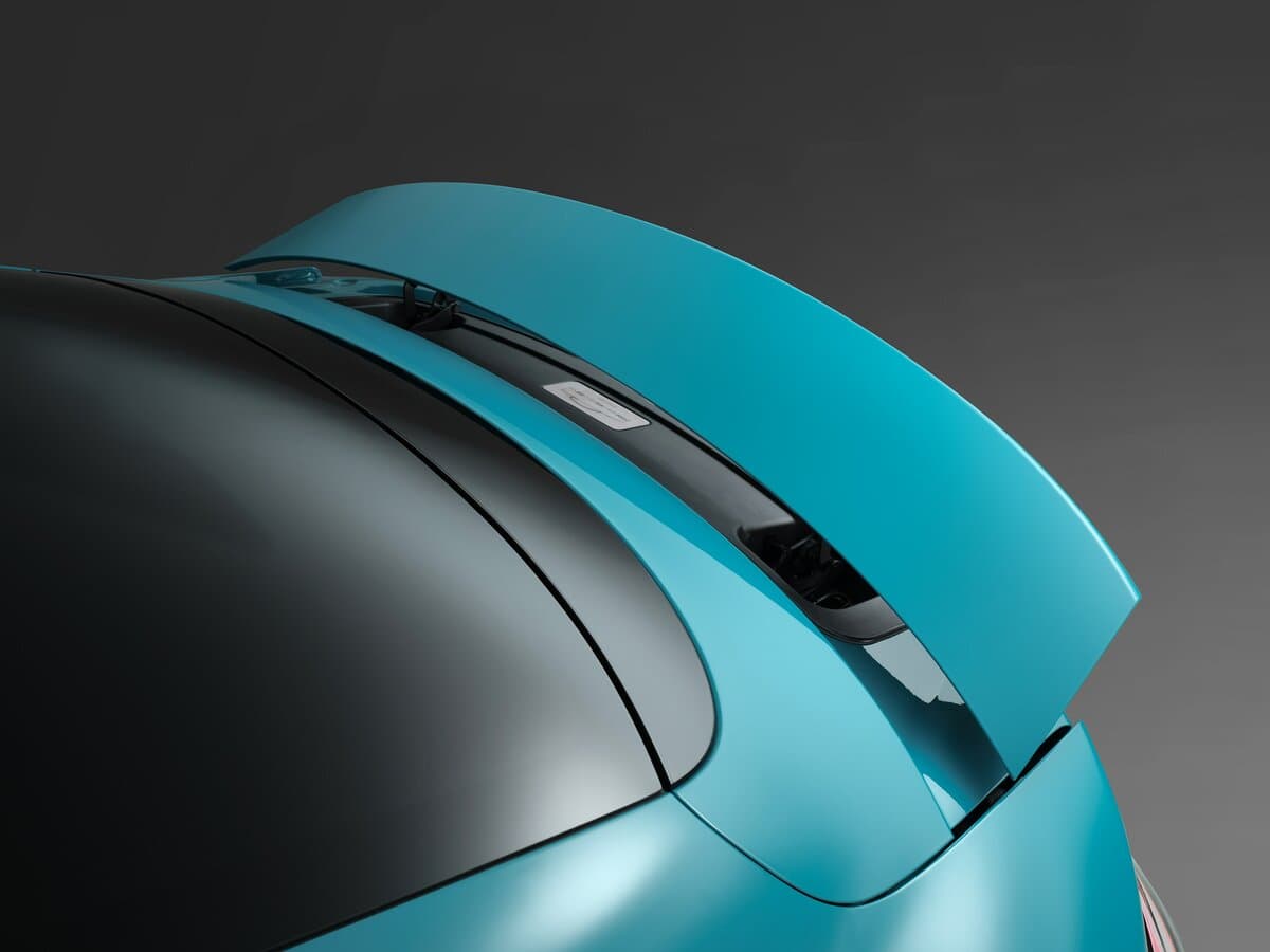 Xiaomi SU7 I — Salon, öndən