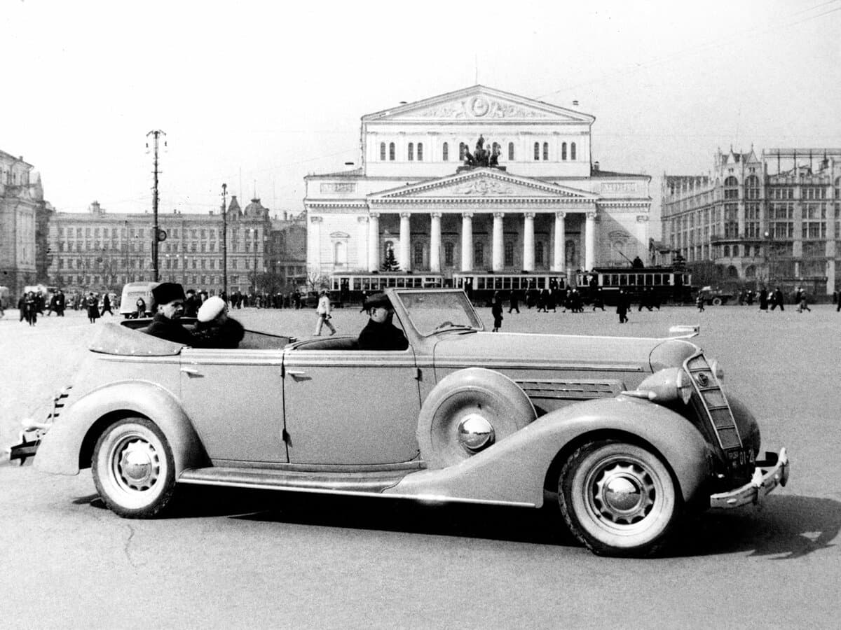 Zis 102 1938 – 1939 — yandan görünüş