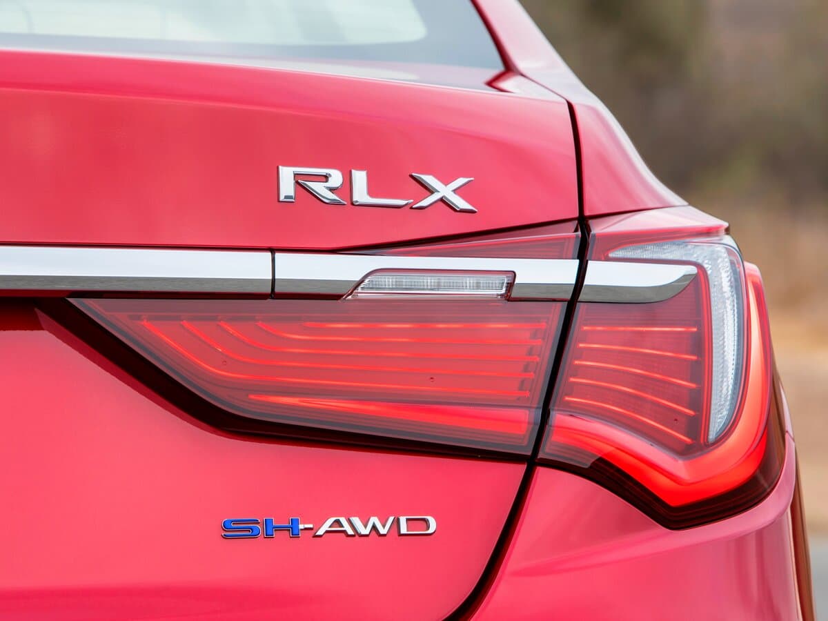Acura RLX I Restayling — Detal