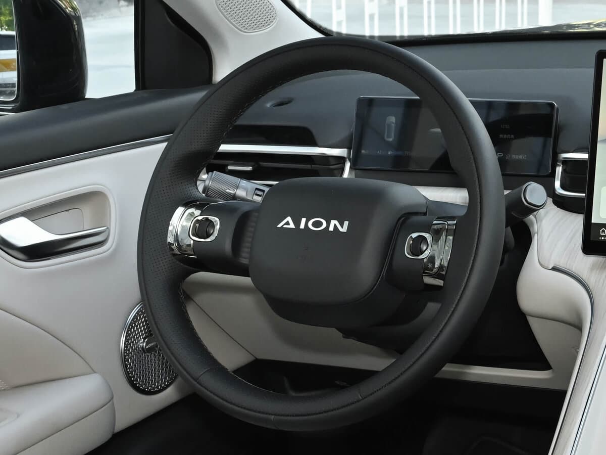 Aion I60 2025 – indiyədək — Sükan