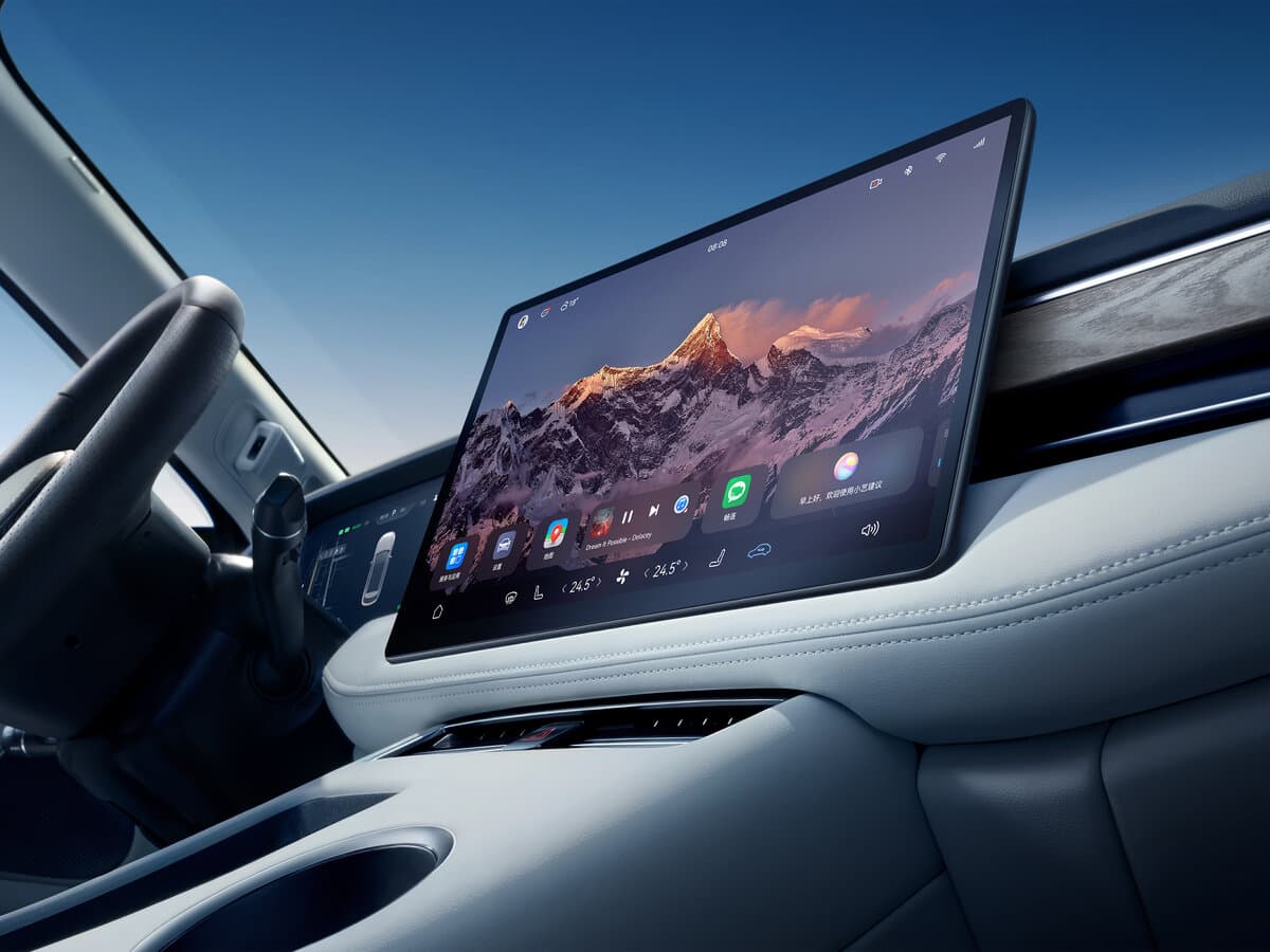 Aito M5 I — Salon, öndən