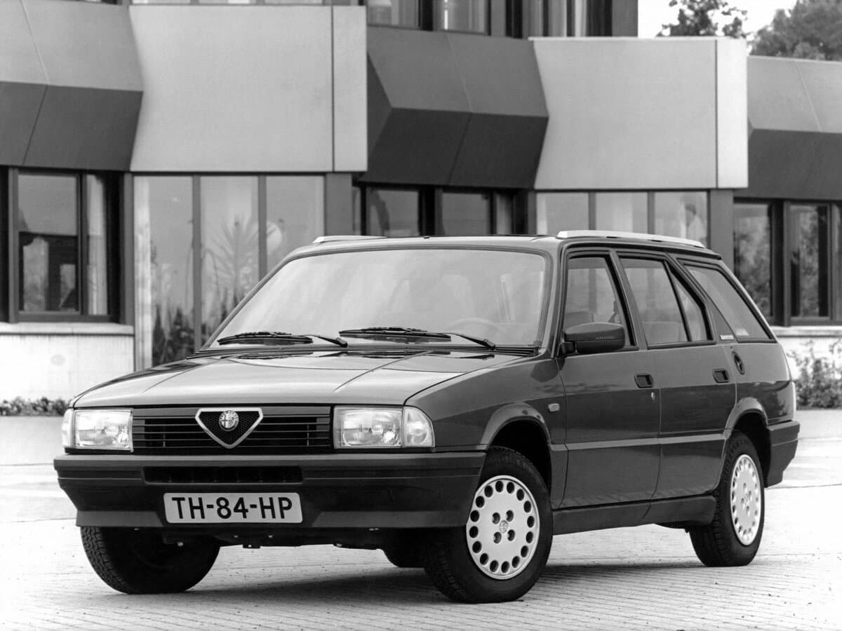 Alfa Romeo 33 I Restayling — Əsas şəkil