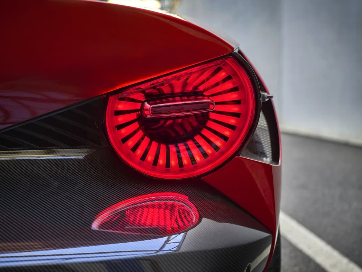 Alfa Romeo 33 Stradale 2024 – 2024 — Detal