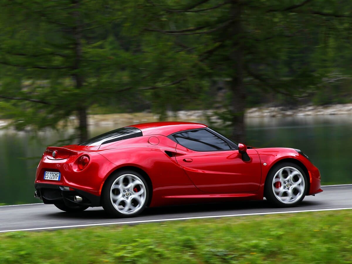 Alfa Romeo 4C 2013 – 2020 — Yandan