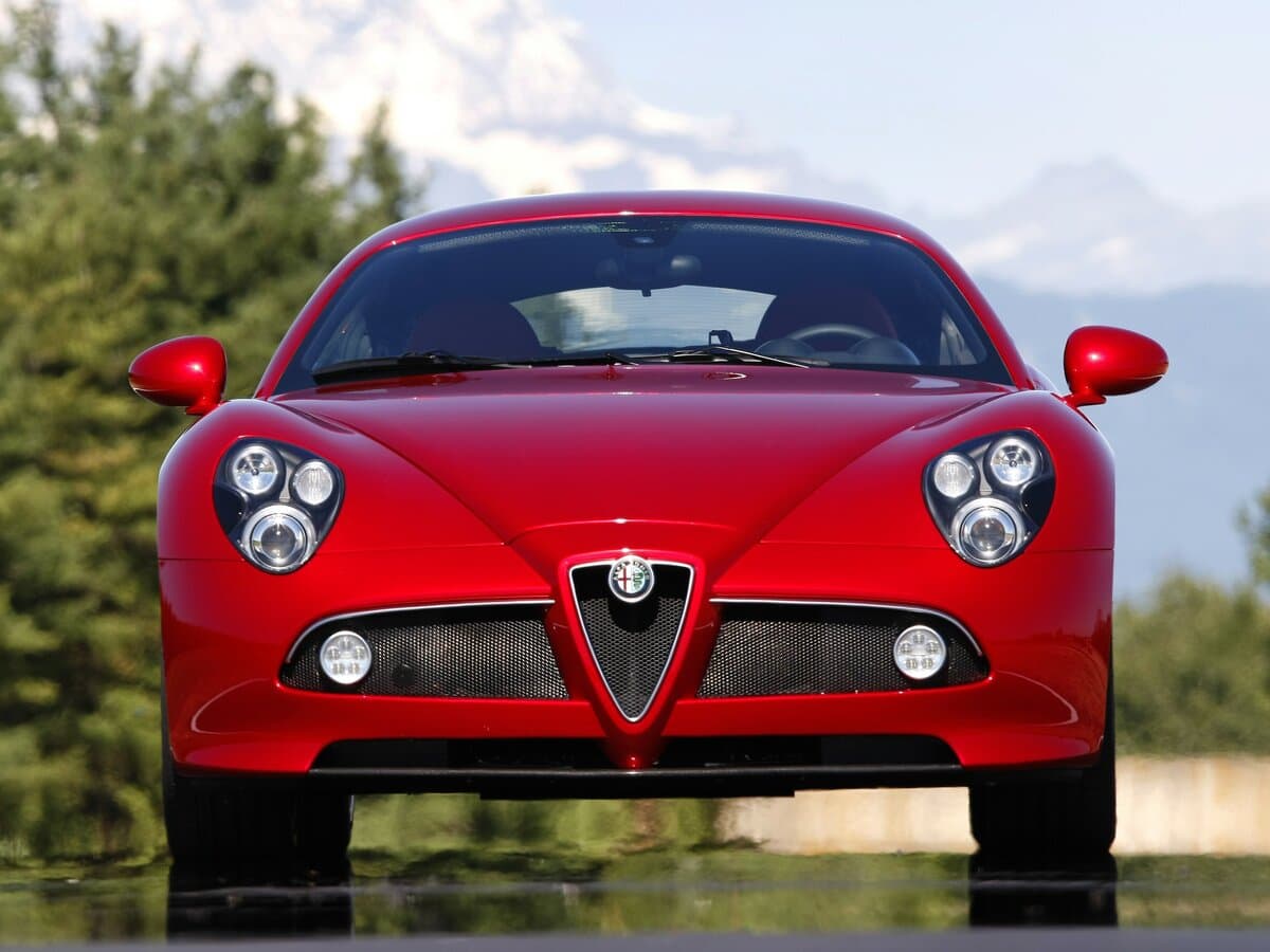 Alfa Romeo 8C Competizione 2007 – 2010 — Öndən