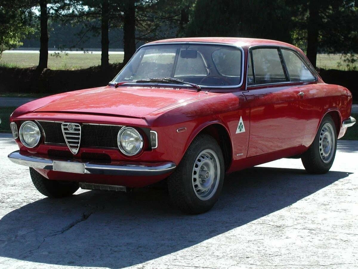 Alfa Romeo GTA Coupe 1965 – 1975 — Əsas şəkil