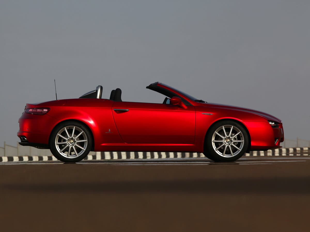 Alfa Romeo Spider III Restayling — Yandan