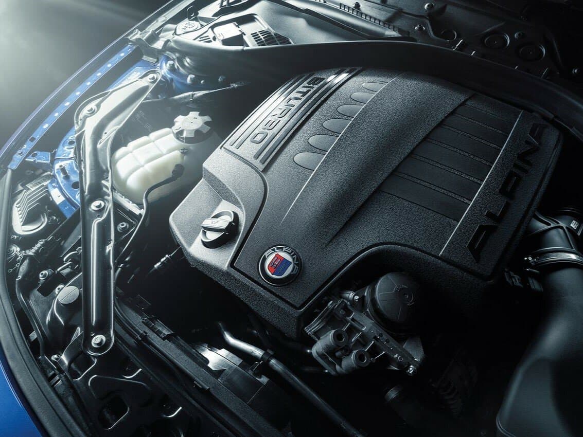 Alpina B4 F32/F33 Restayling — Salon, öndən