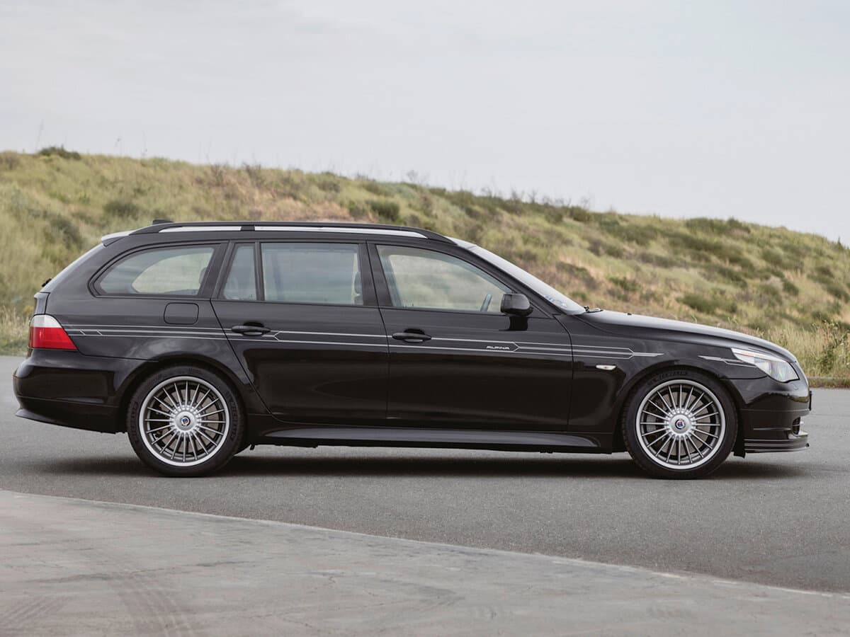 Alpina B5 E60/61 — Yandan