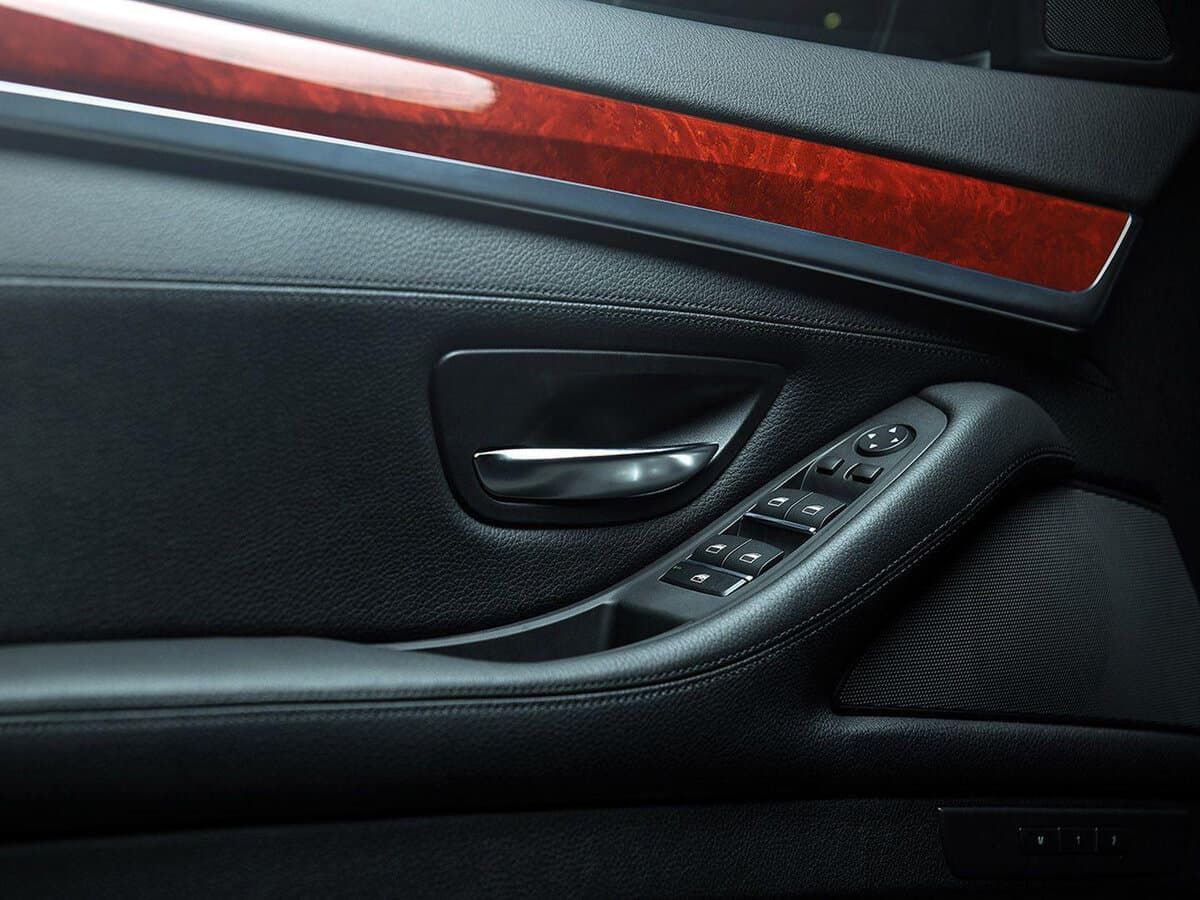 Alpina B5 F10/F11 Restayling — Qapı