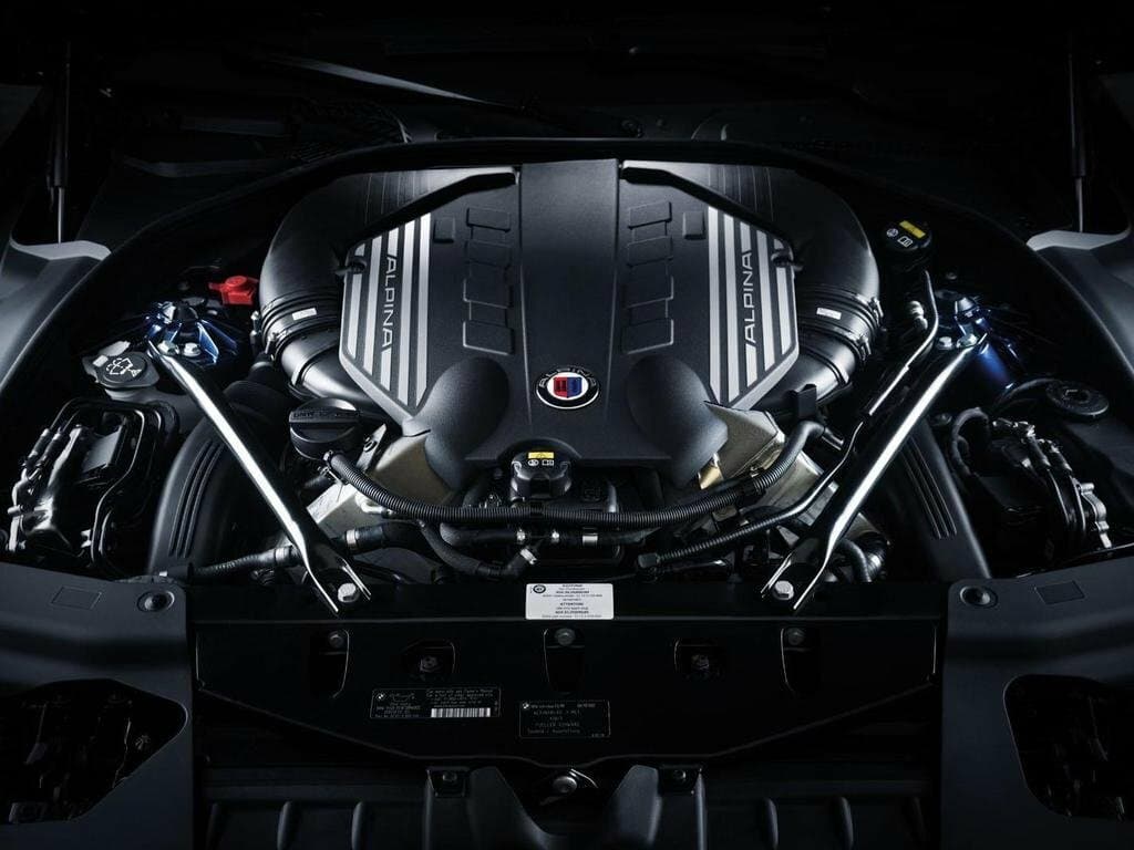 Alpina B6 F12/F13 Restayling — Salon, öndən