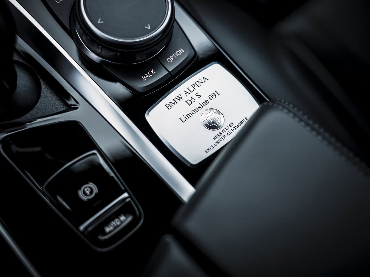 Alpina D5 G30/G31 Restayling — Salon, arxadan