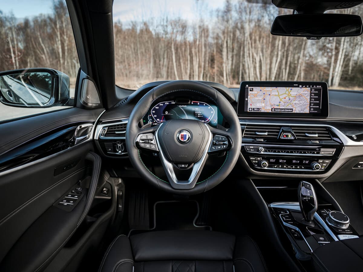 Alpina D5 G30/G31 Restayling — Sükan