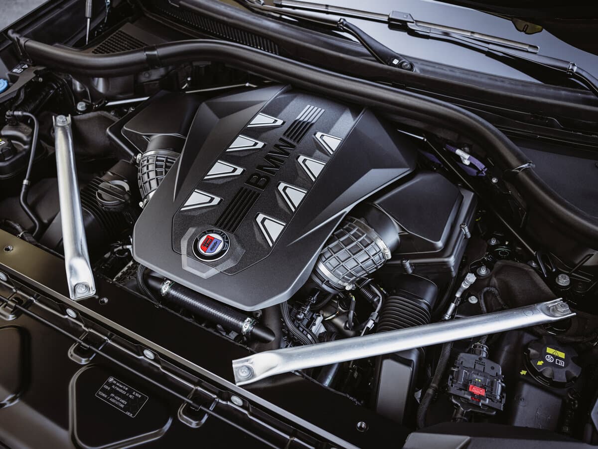Alpina XB7 G07 Restayling — Salon, arxadan