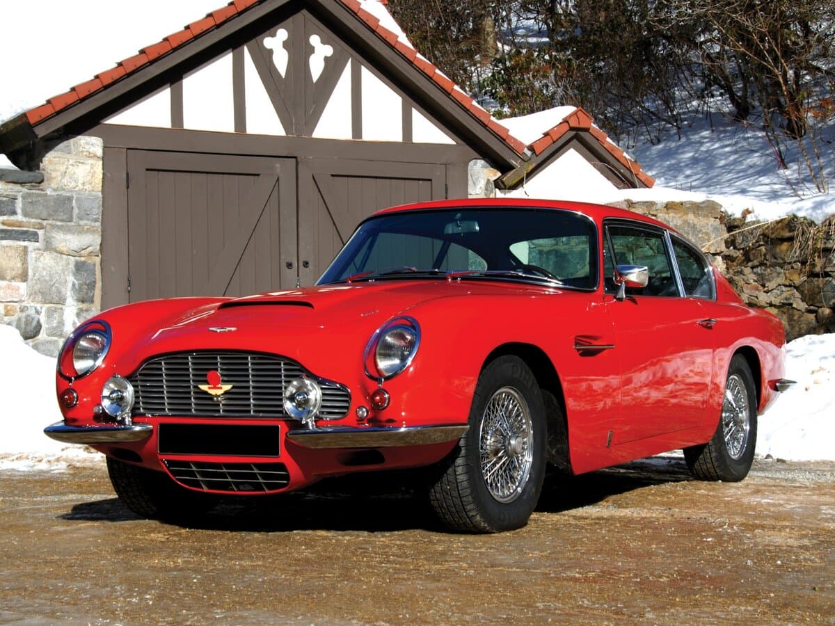 Aston Martin DB6 1965 – 1970 — Əsas şəkil