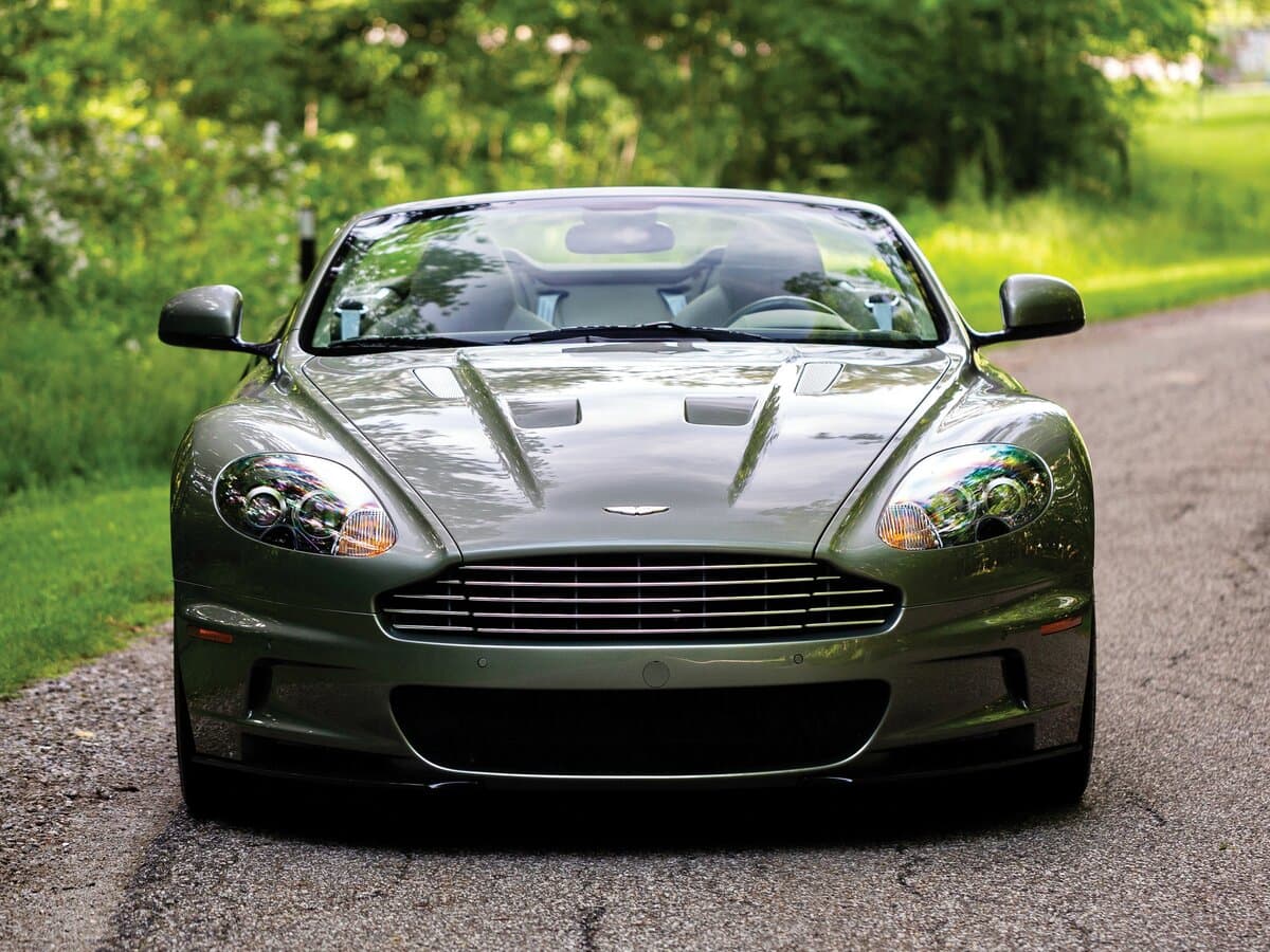 Aston Martin DBS II — Öndən
