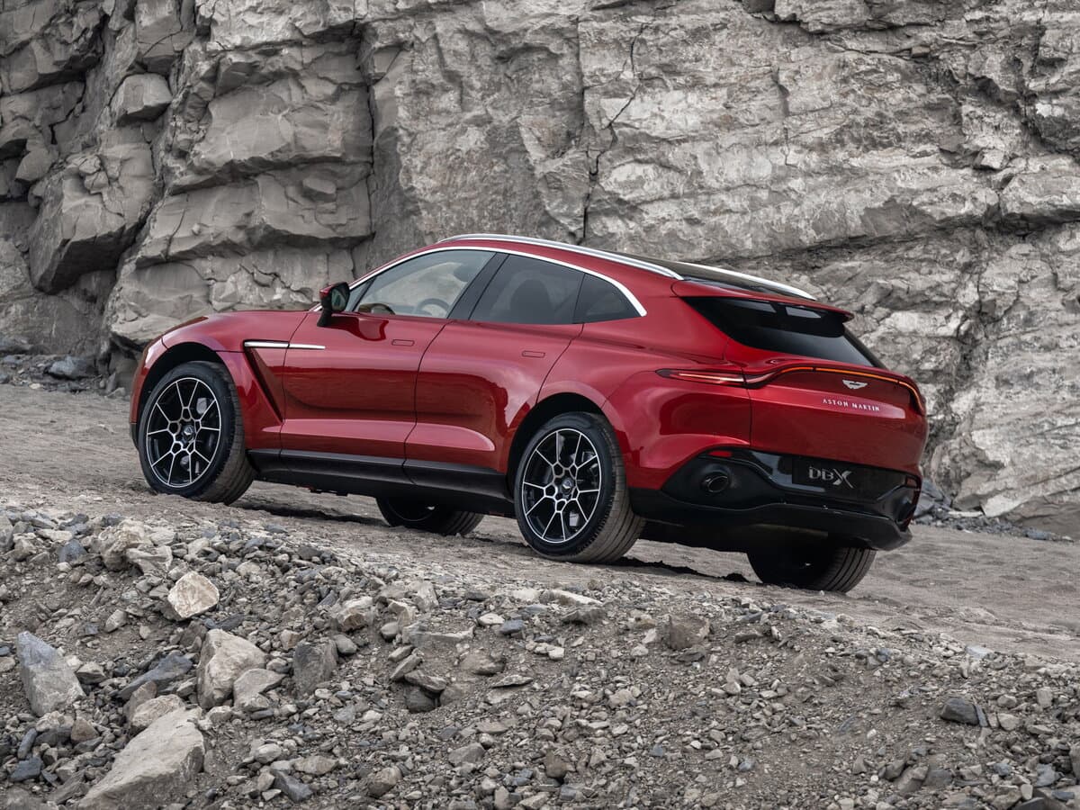 Aston Martin DBX I — 3/4 arxadan