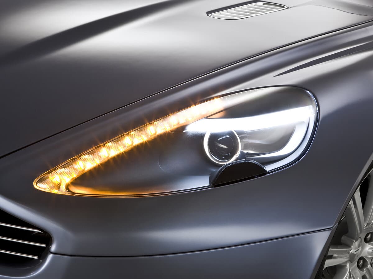 Aston Martin Rapide I — Fara