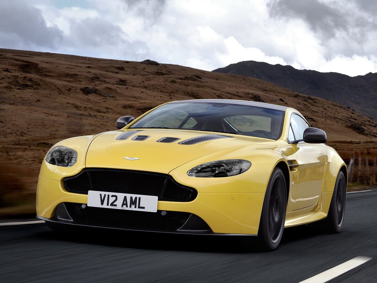 Aston Martin V12 Vantage I — Öndən