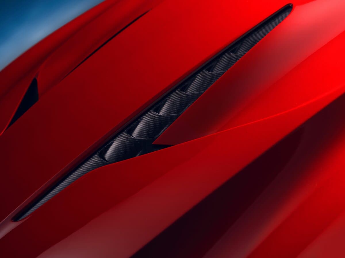 Aston Martin Vanquish III — Salon, öndən