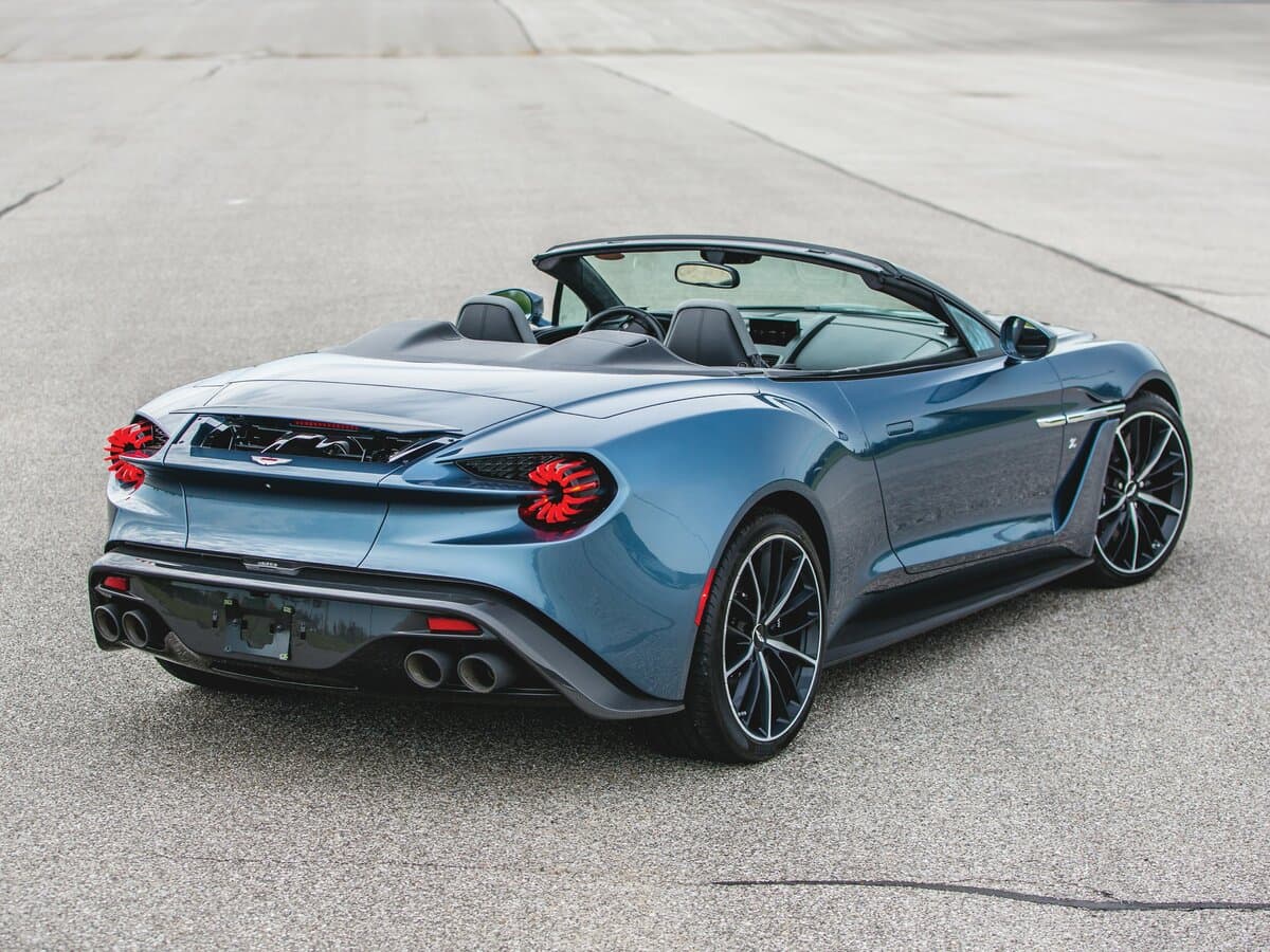 Aston Martin Vanquish Zagato II — 3/4 arxadan