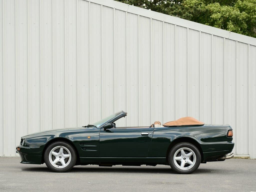 Aston Martin Virage I — Yandan
