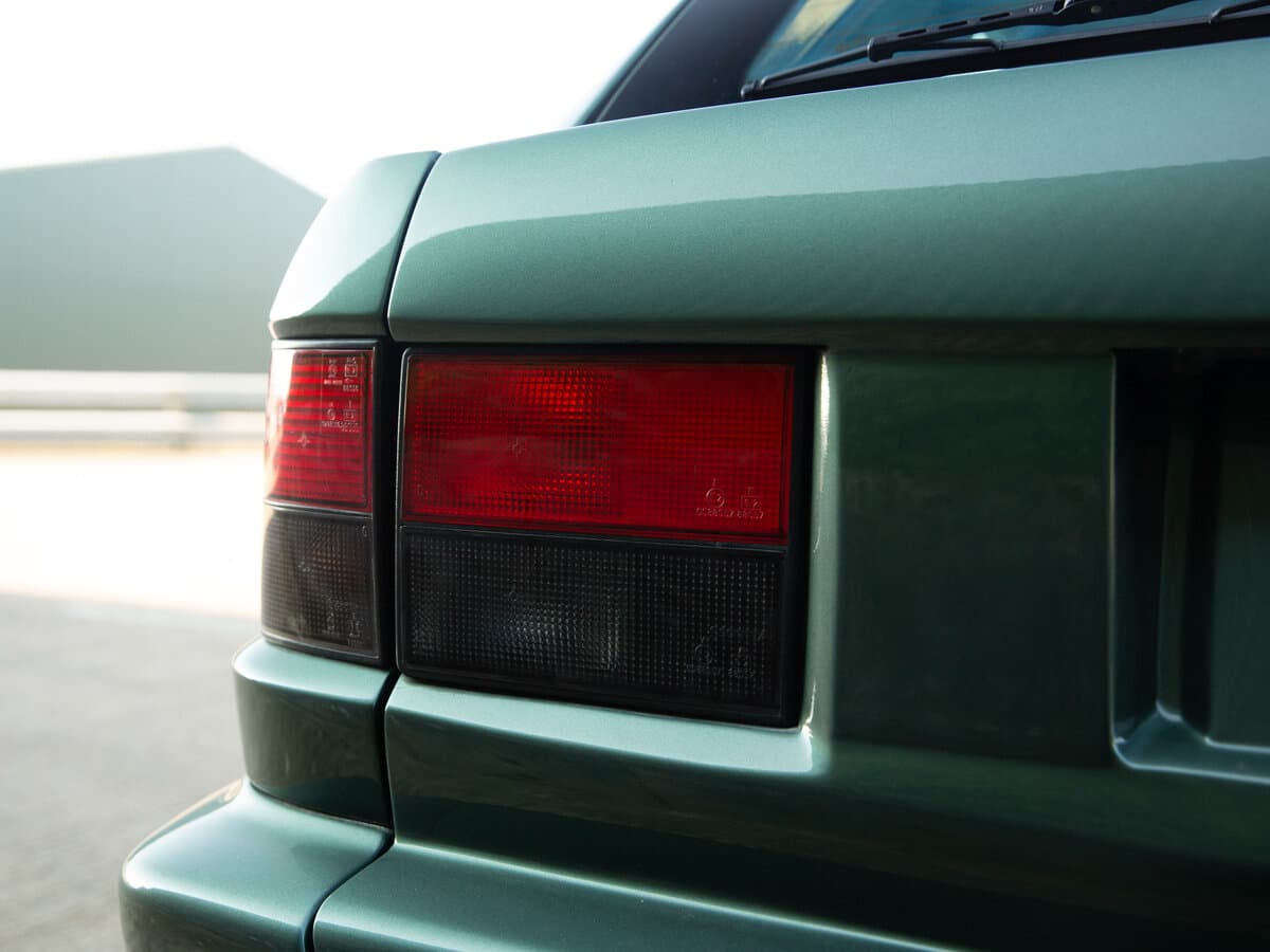 Aston Martin Virage I — Detal