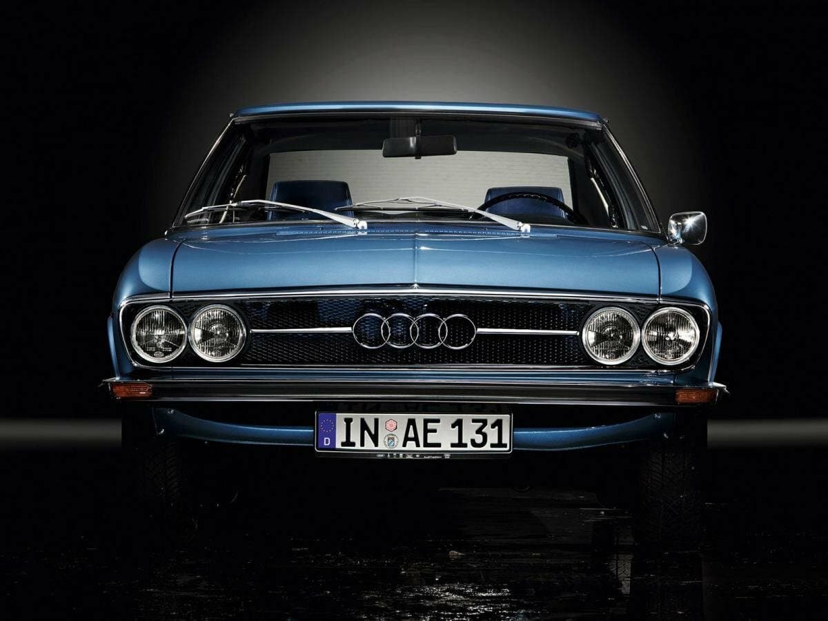 Audi 100 I (C1) — Öndən