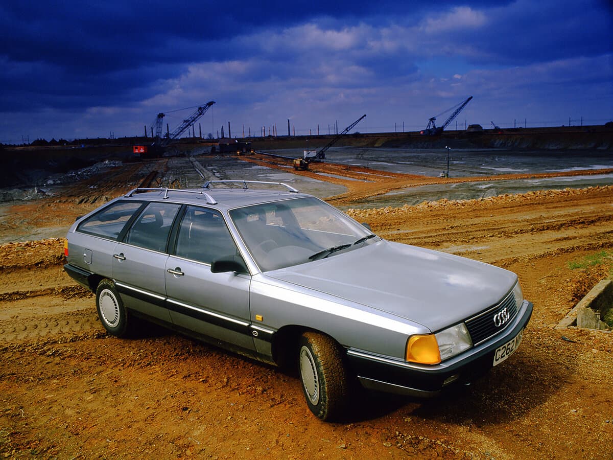 Audi 100 III (C3) — Əsas şəkil
