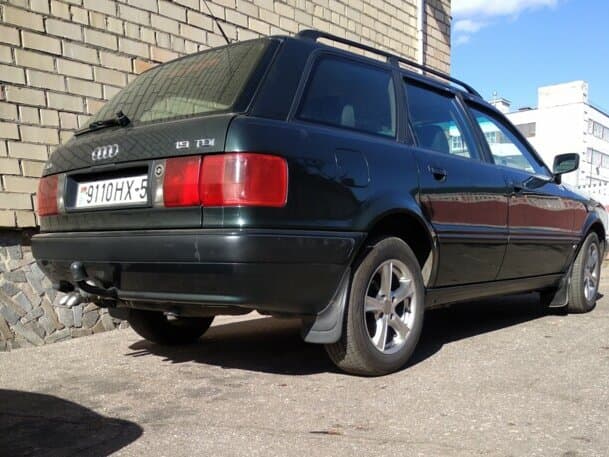 Audi 80 V (B4) — 3/4 arxadan