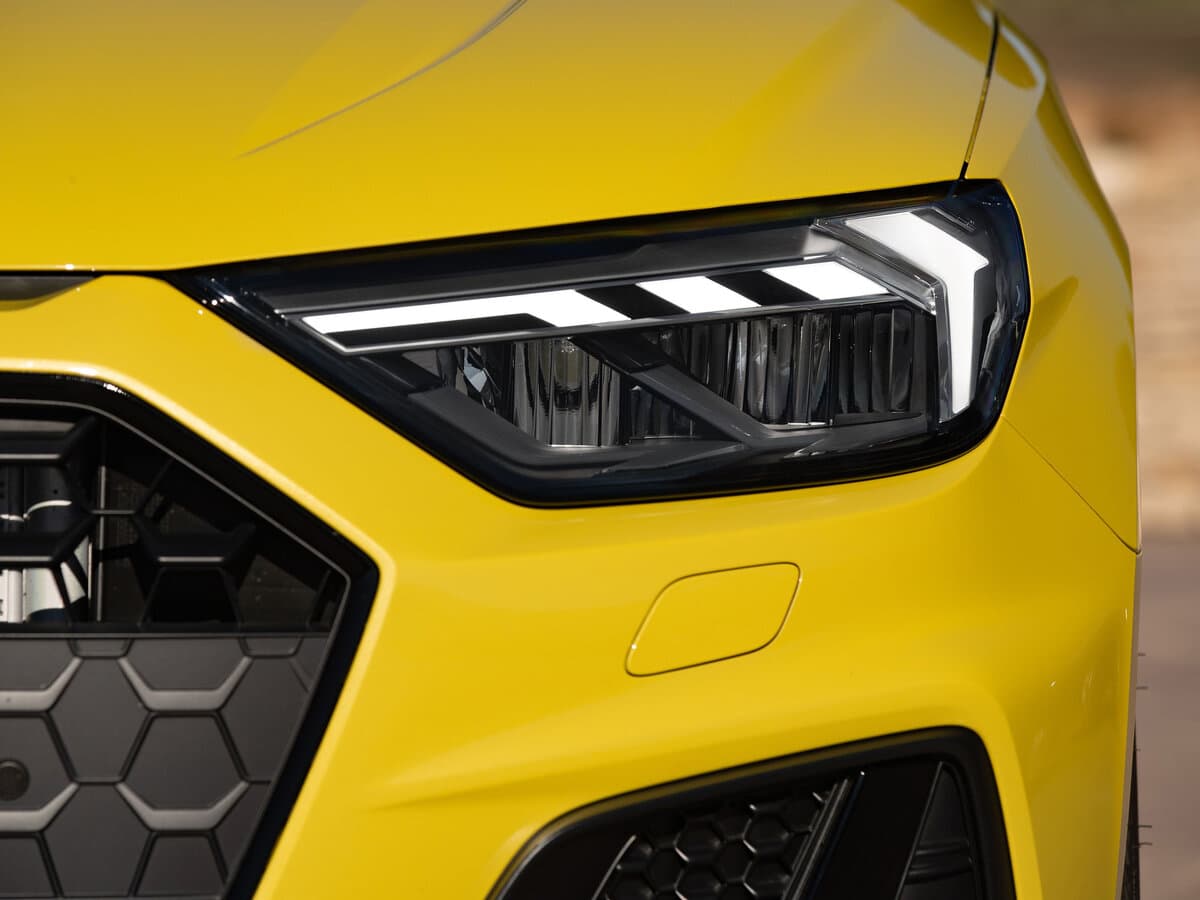 Audi A1 II (GB) — Fara