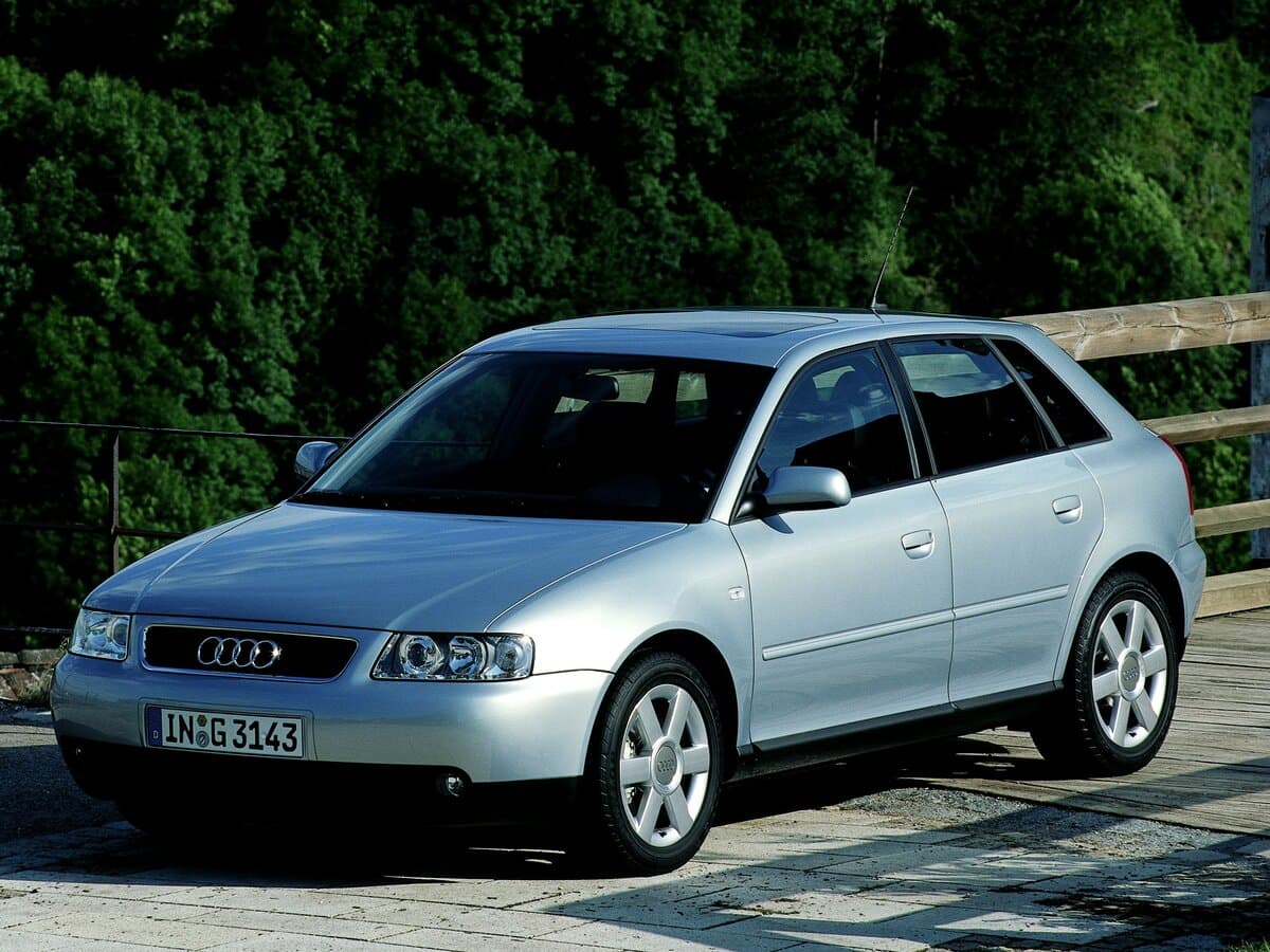 Audi A3 I (8L) Restayling — Əsas şəkil