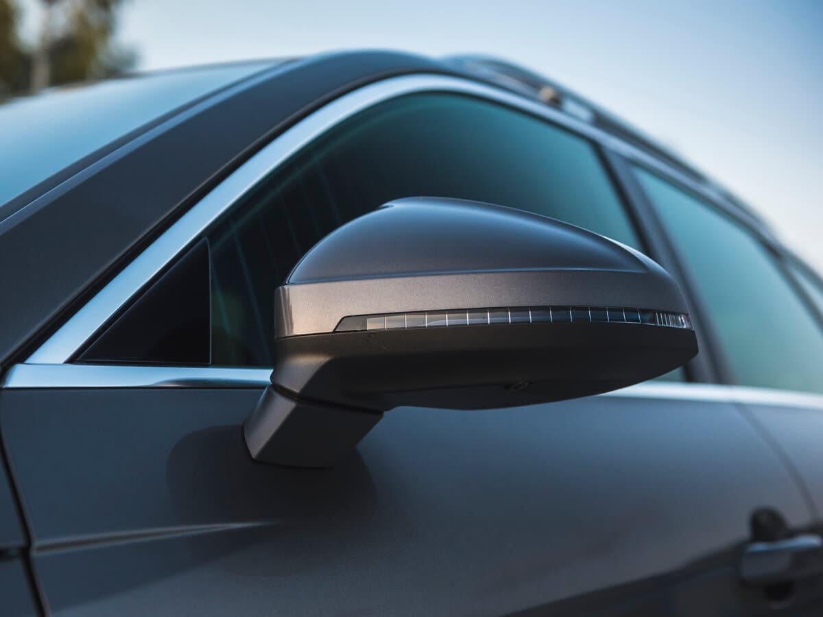 Audi A4 V (B9) Restayling — Yan güzgü