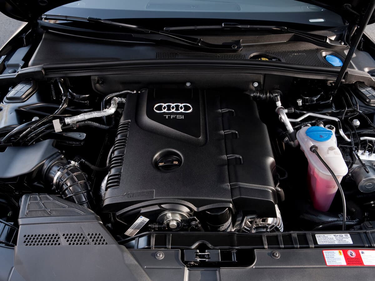 Audi A5 I (8T) — Salon, öndən