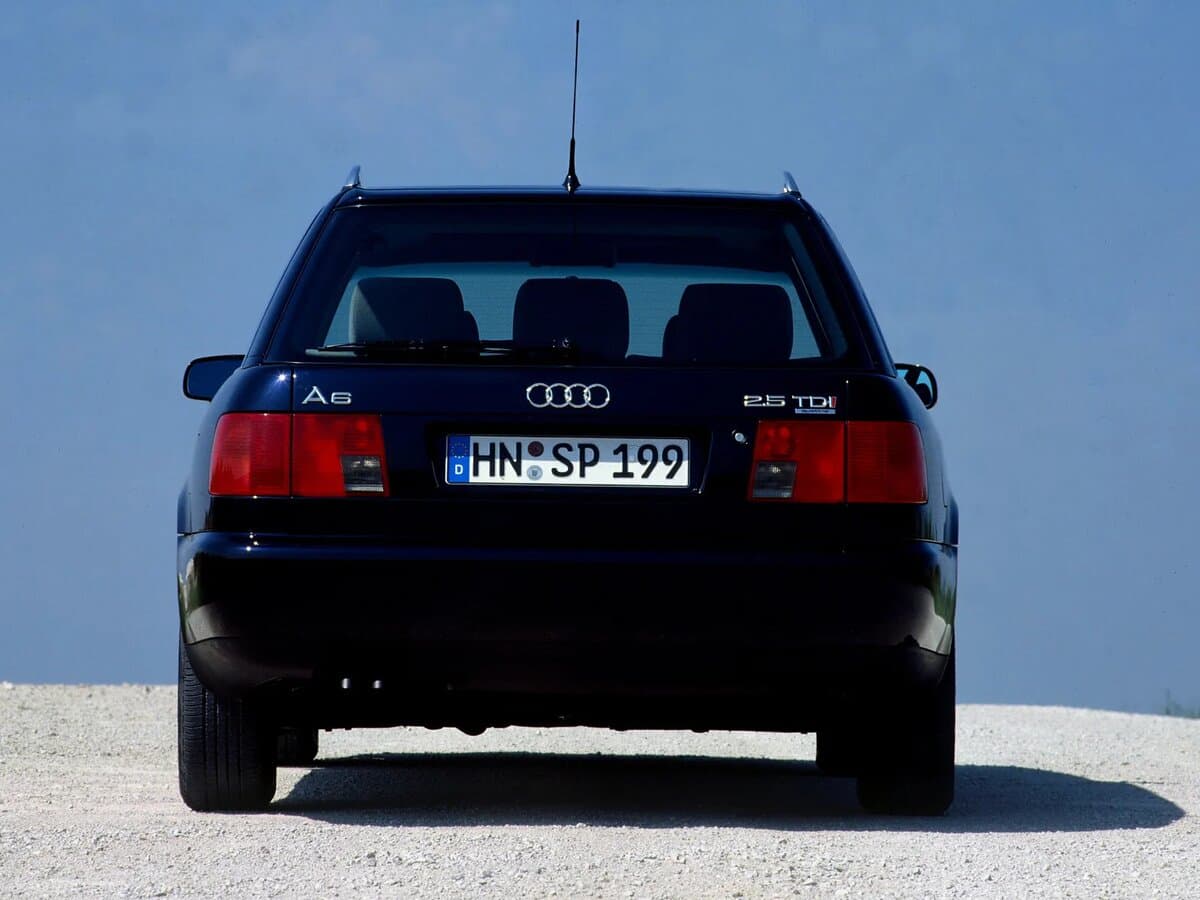 Audi A6 I (C4) — Arxadan
