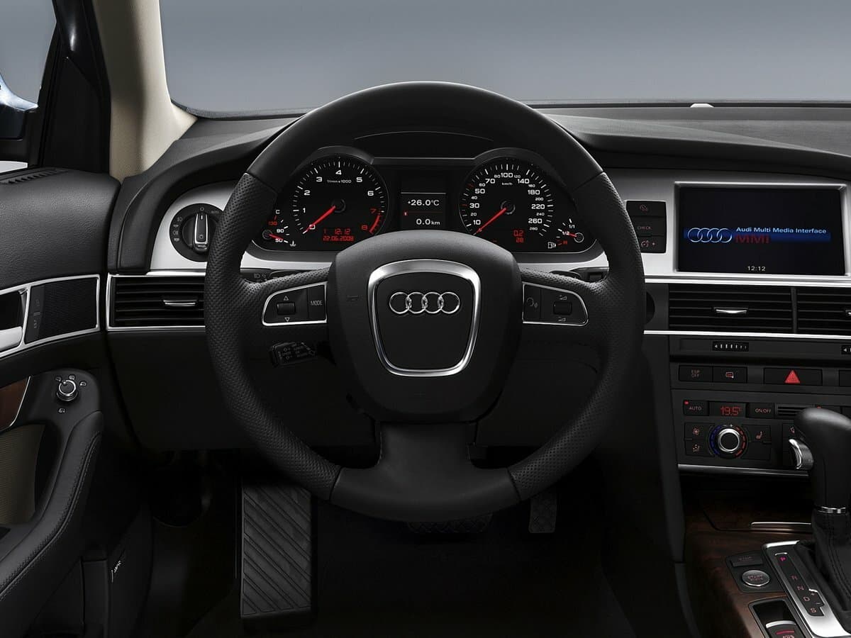 Audi A6 III (C6) Restayling — Sükan