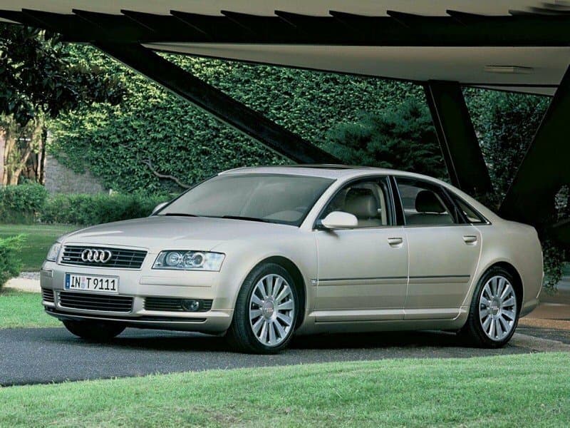 Audi A8 II (D3) — Əsas şəkil