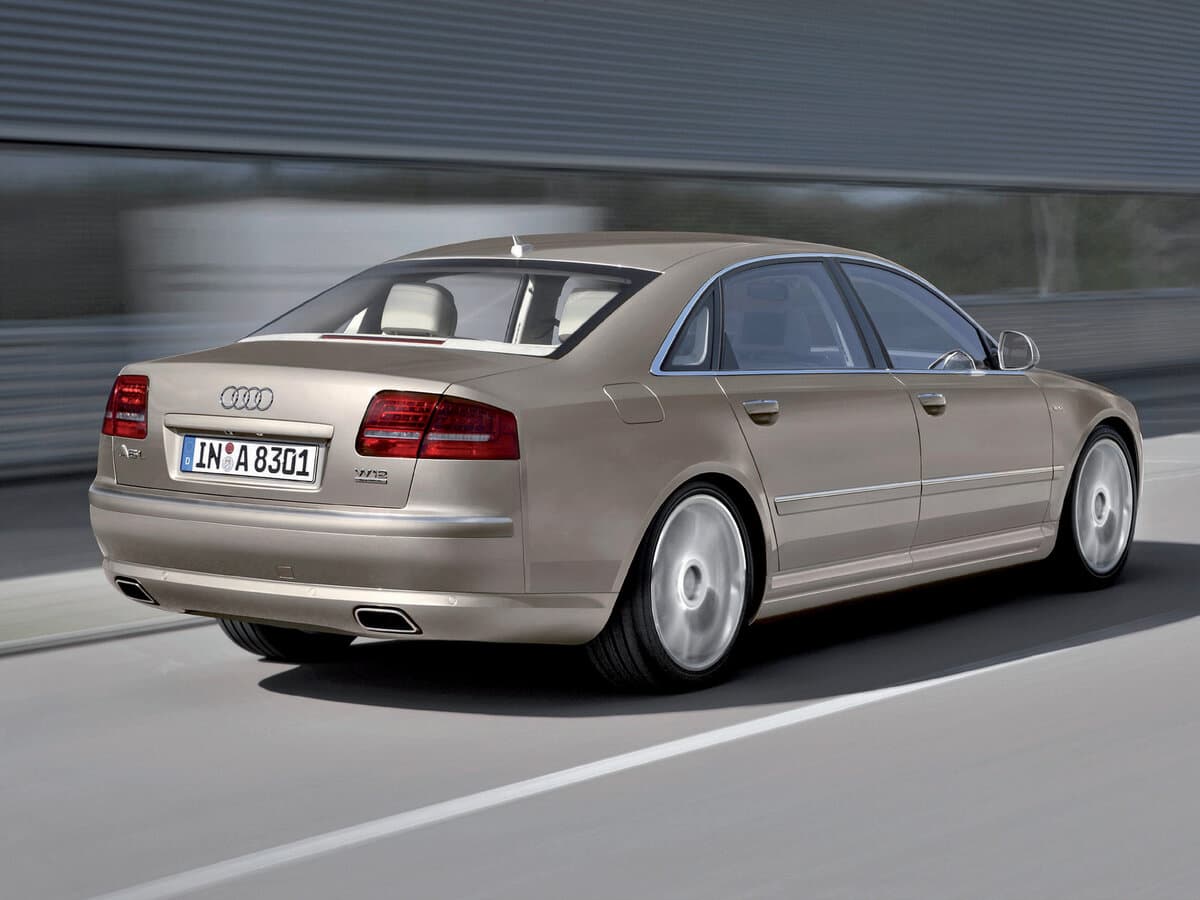 Audi A8 II (D3) Restayling 2 — 3/4 arxadan